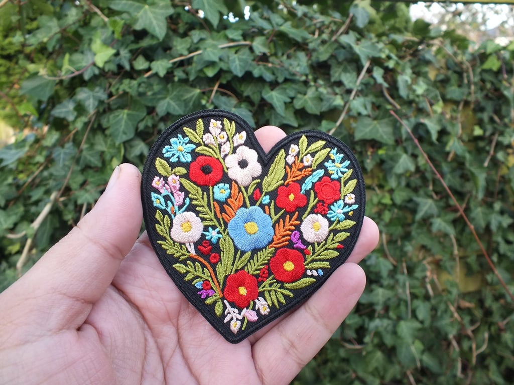 Black Floral Love Heart Embroidered Patch Iron On Sew On Badge
