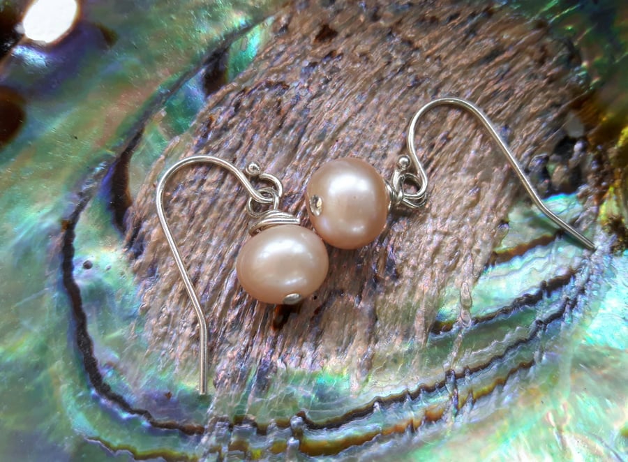 Sterling silver and Pearl Drop Earrings, Peach