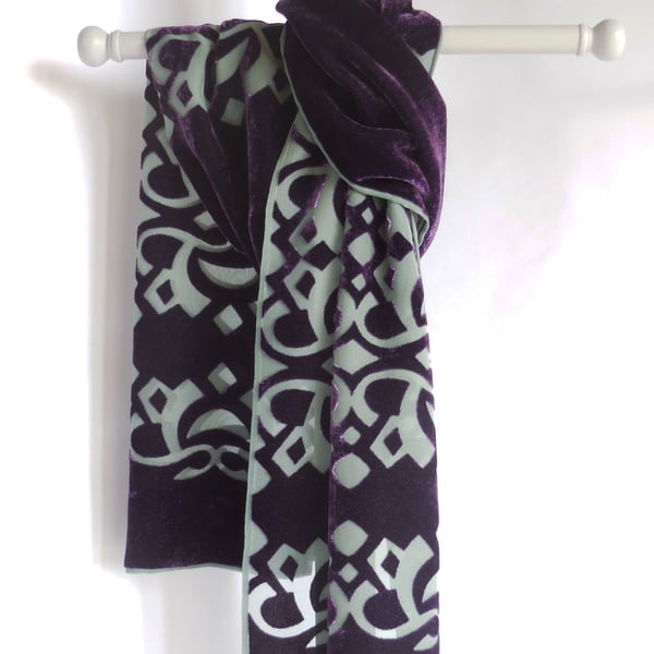 LIMITED EDITION SILK VISCOSE DEVORE VELVET SCARF