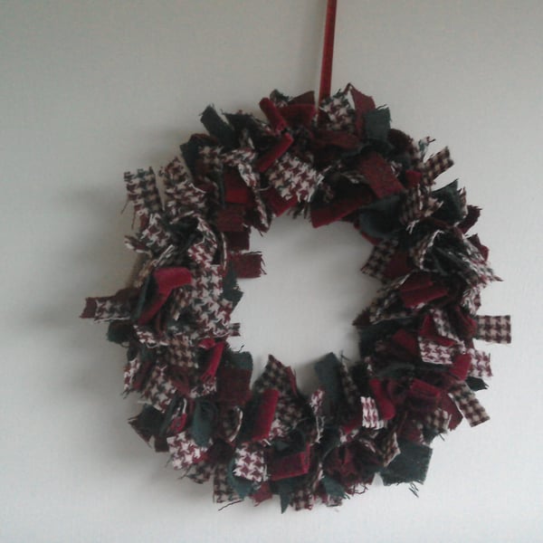 Harris Tweed wreath red and green for Christmas