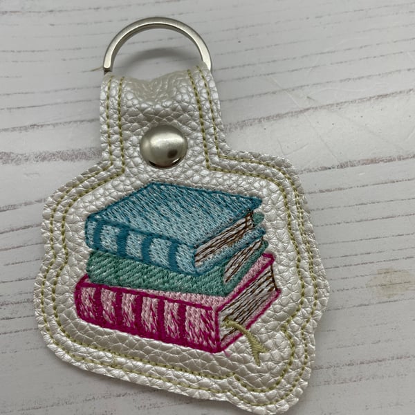 Book themed key ring PB12