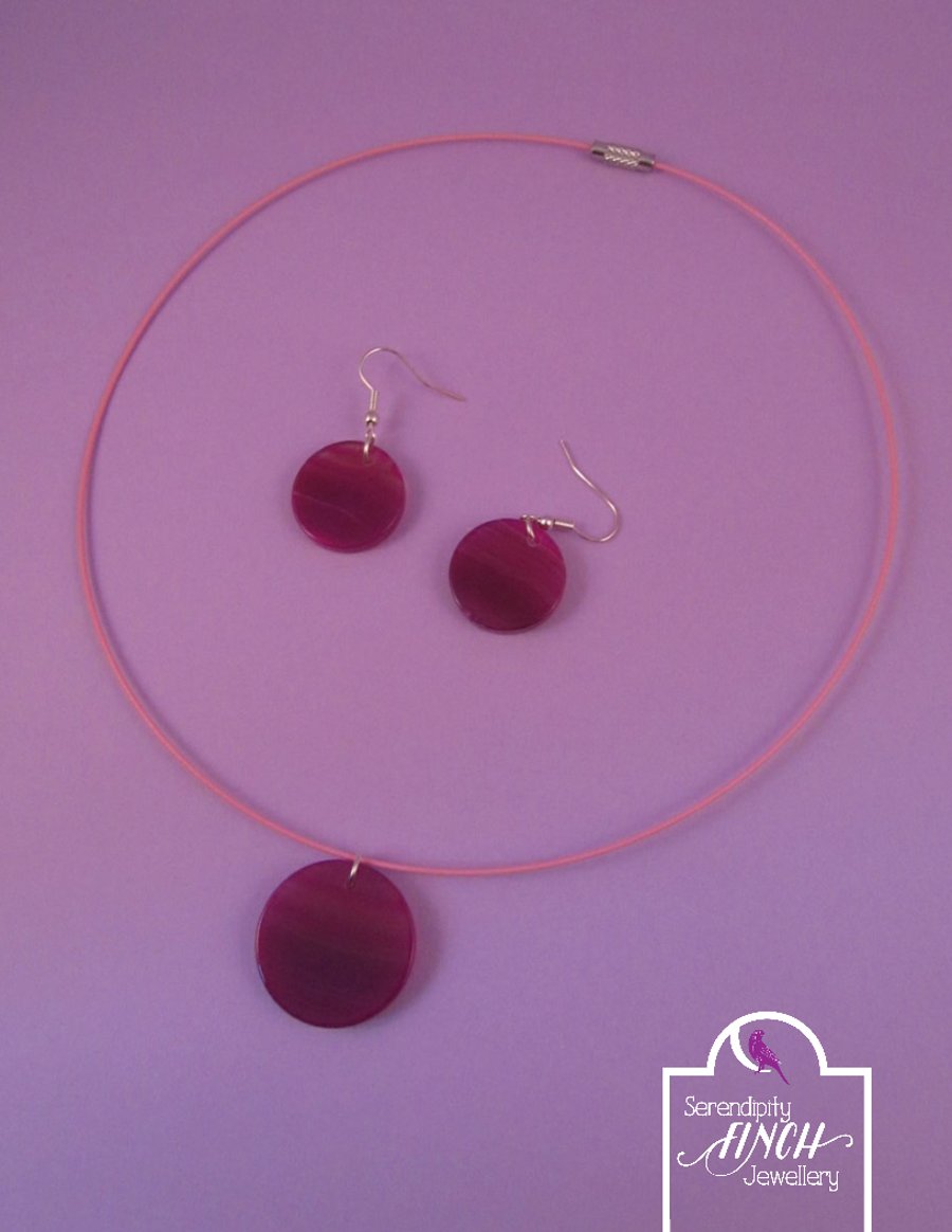 Round Pink Agate Necklace and Earring Set