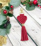 Hedgehog Sending Love Card, Gift Tag & Macrame Heart Keyring Set - Christmas - Image 4