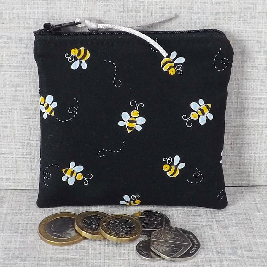 Small purse, coin purse, bees