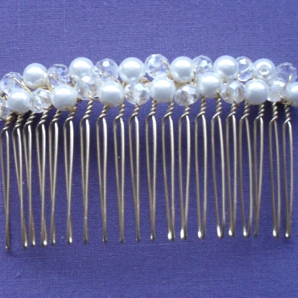 Crystal and Glass Pearl Hair Comb HC025