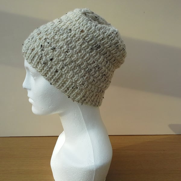 A cosy beanie hat
