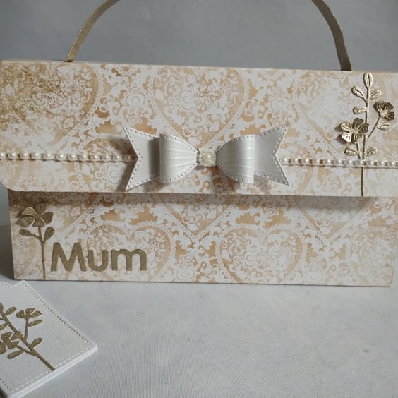Lacey Hearts Handbag Style Keepsake Gift Box for Mum - Mother's Day, Birthday