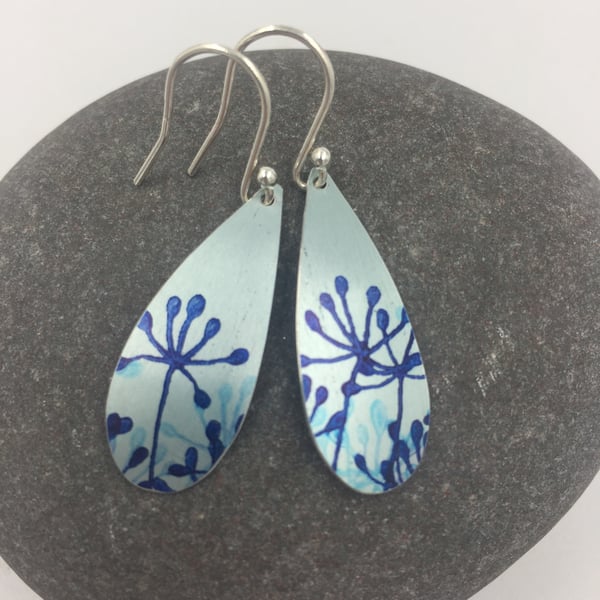 Light teal aluminium cow parsley drop earrings.