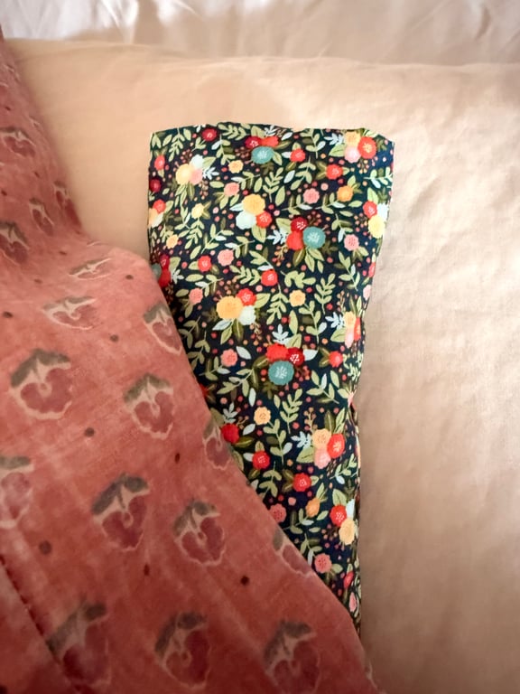 Lavender and hop sleep-aid bag - abstract flowers - calming handmade gift