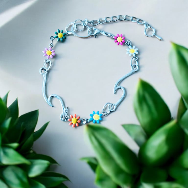 Daisy Chain Bracelet - Silver Plated - Adjustable 7” - 9”Perfect for Summer