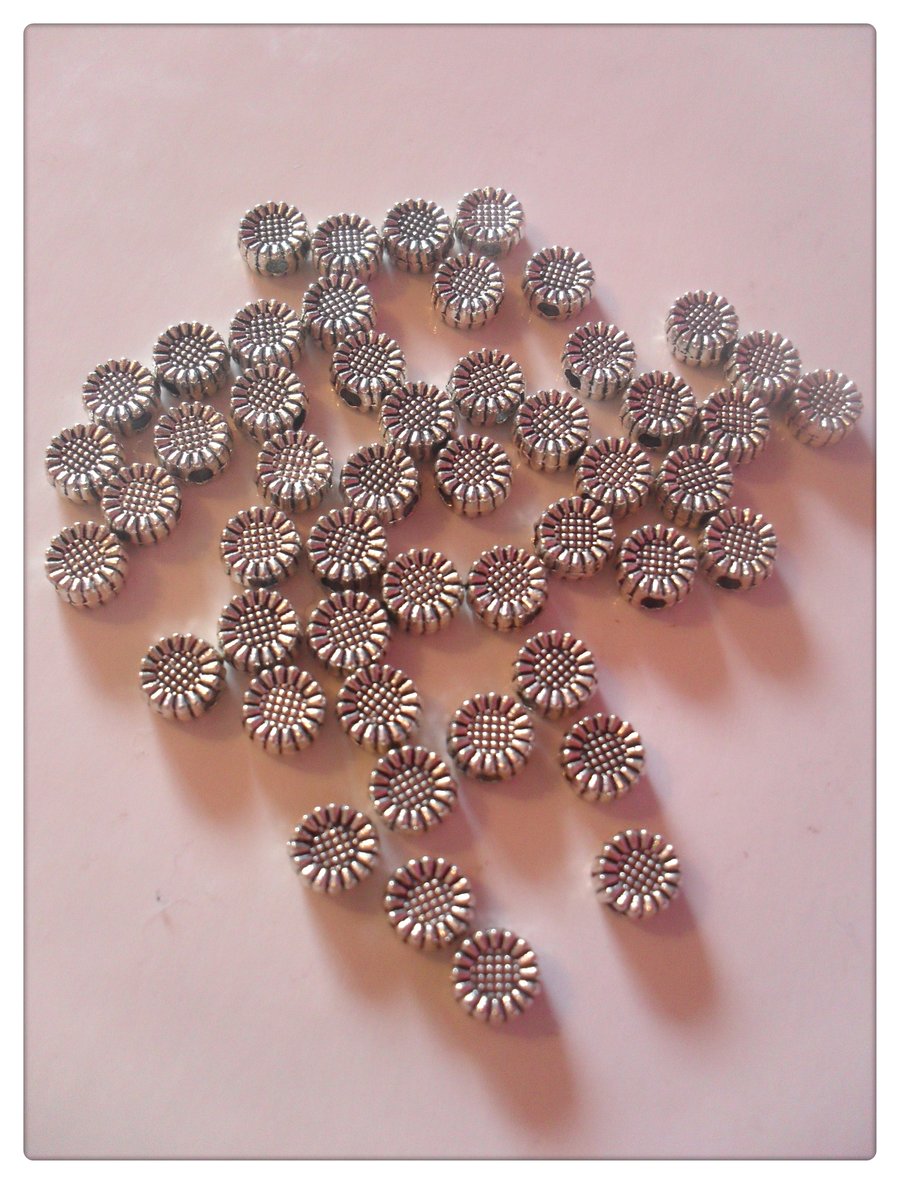 200 x Tibetan Style Spacer Beads - Sunflower - 5.5mm - Silver Plated