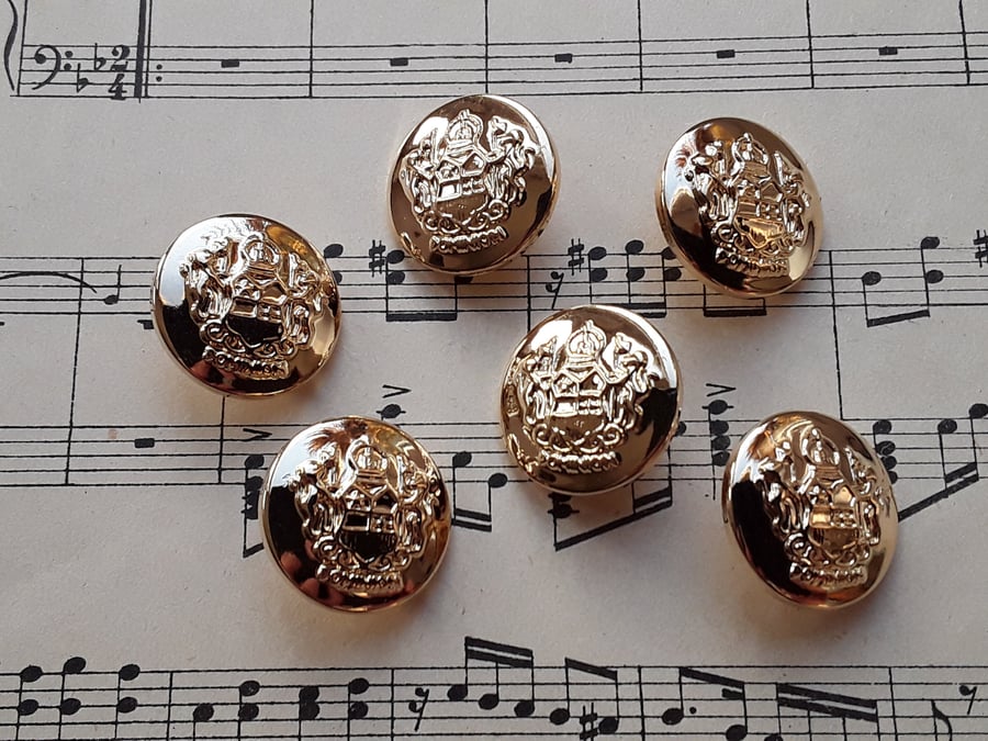 22mm 34L Gold Crest Buttons Lightweight  