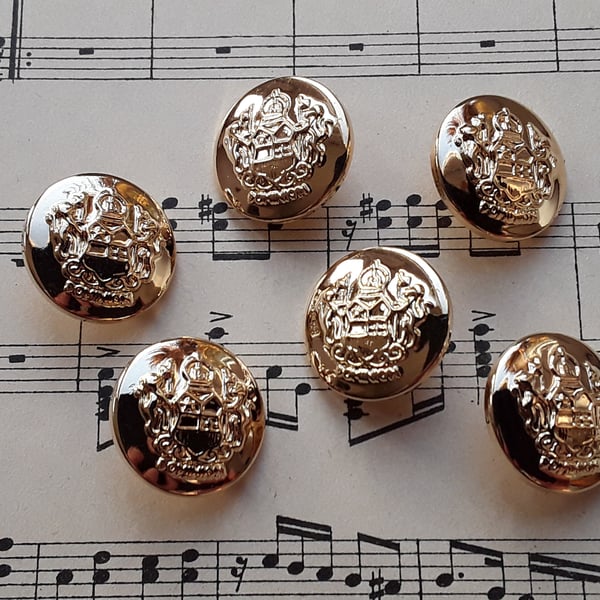 22mm 34L Gold Crest Buttons Lightweight  