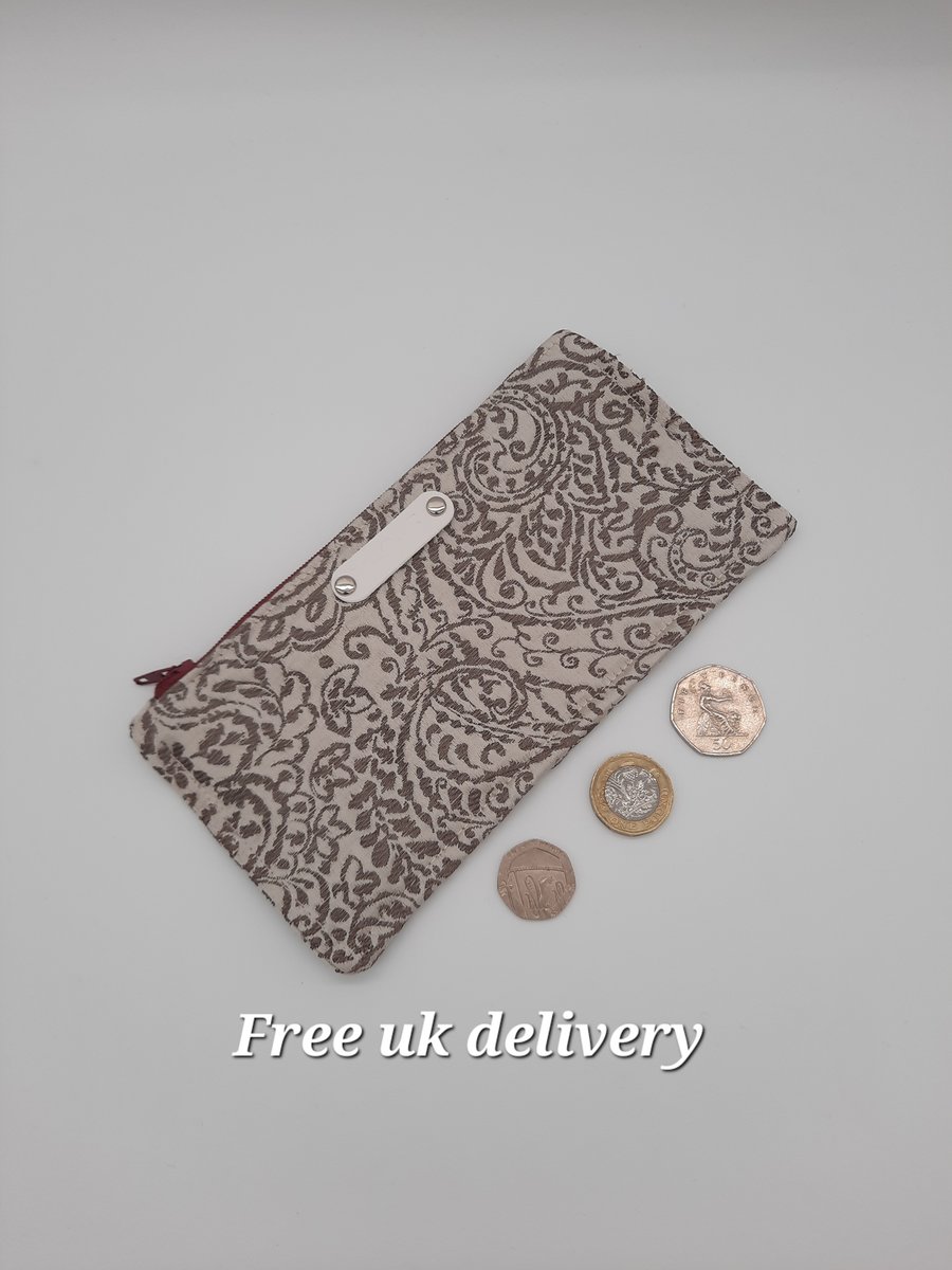 Coin purse  - white sand and taupe jacquard, plum lining zip fastening. Sale 