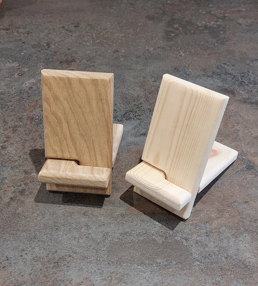 Phone stand (oak or pine)