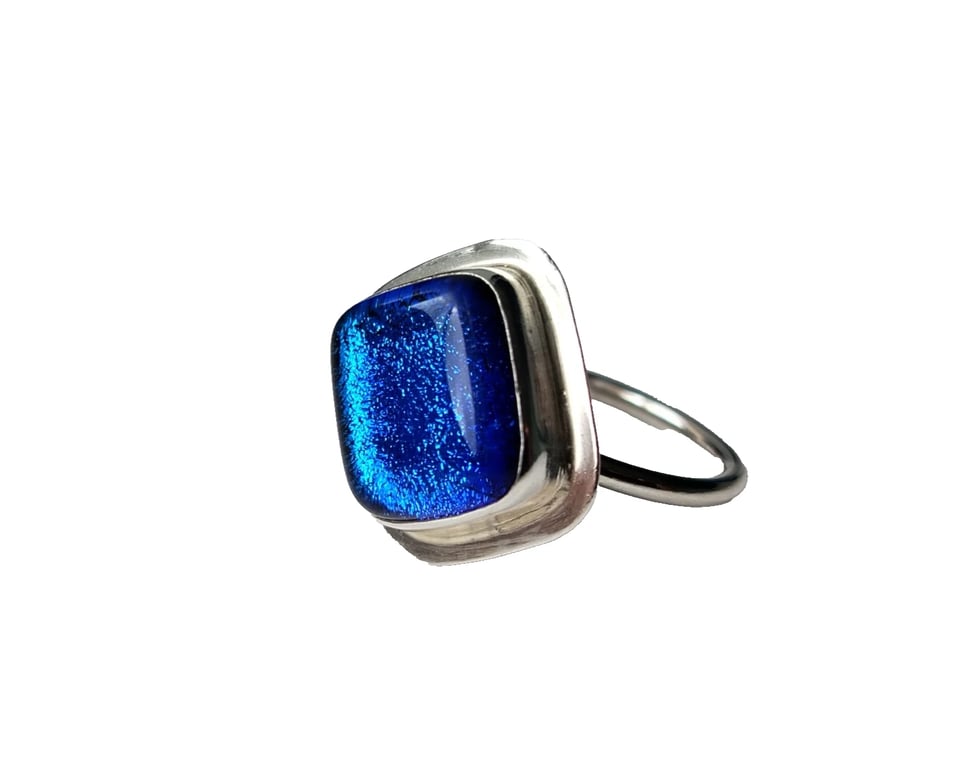 Sterling Silver & Blue Metallic Dichroic Glass Ring UK Size L