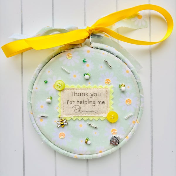 Personalised Teacher Gift Daisy Hoop Thank You for Helping Me Bloom End of Term 