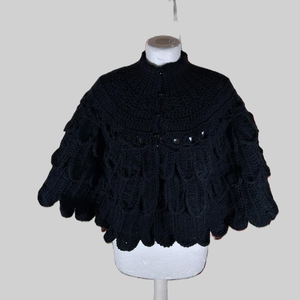 Gothic Raven Feathered quarter length shoulder wrap.