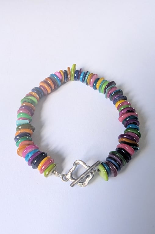 Shell Chip Beaded Bracelet