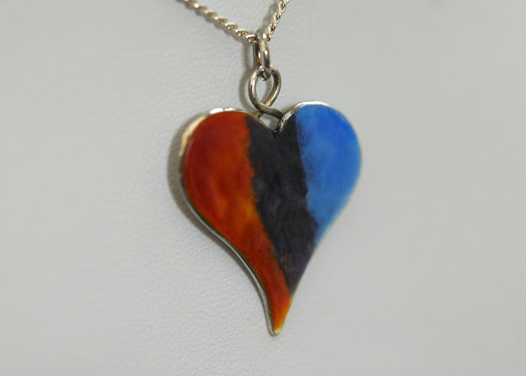 Sterling Silver Valentine Pendant, Enamelled