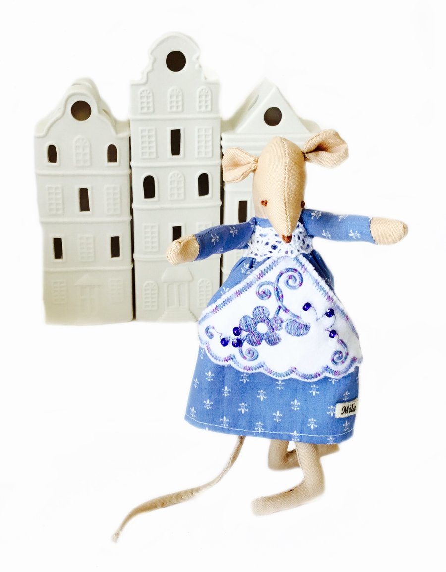 Little Dutch Mouse - Mila