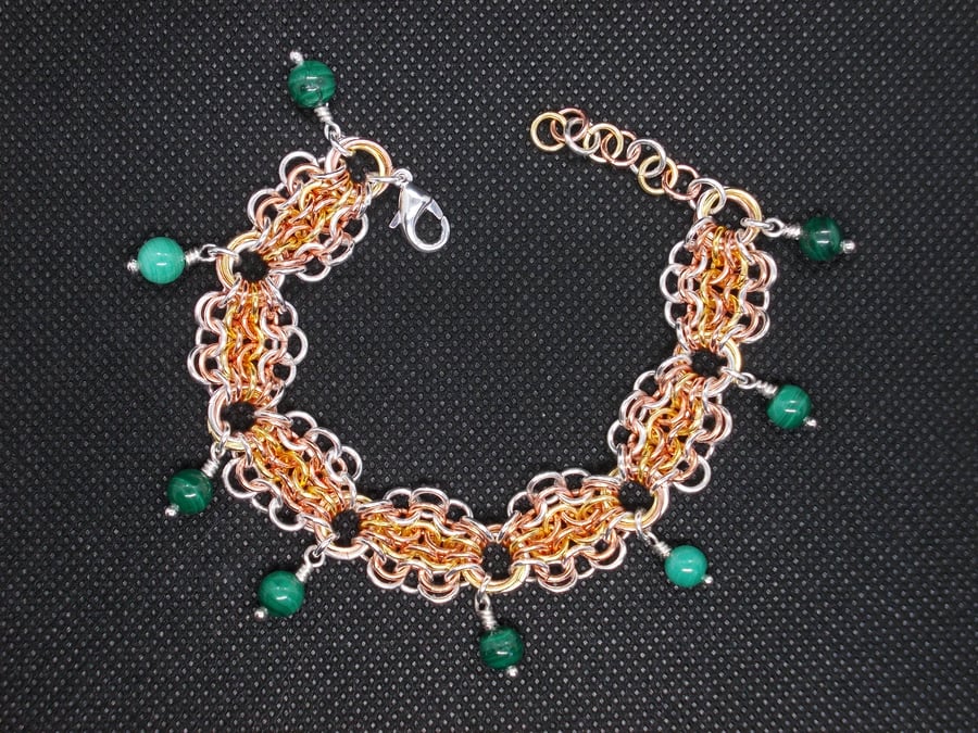 SALE - Chainmaille charm bracelet with malachite charms