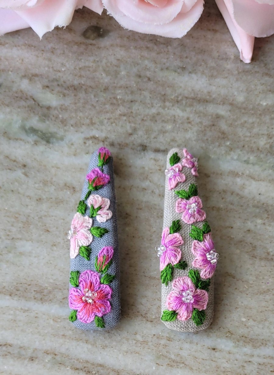 hand embroidered pink Godetia clip,  summer holiday, teenagers gift, bridesmaid