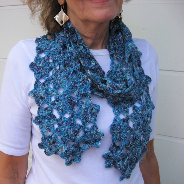 Flower scarf. Hand crocheted fine wool scarf. Hand spun sparkle yarn. 