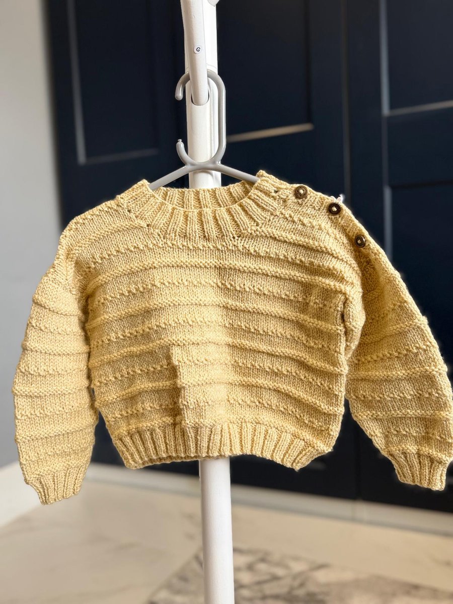 Hand-Knitted Toddler Jumper with Textured Stripe – Peanut Yellow(2-3y)