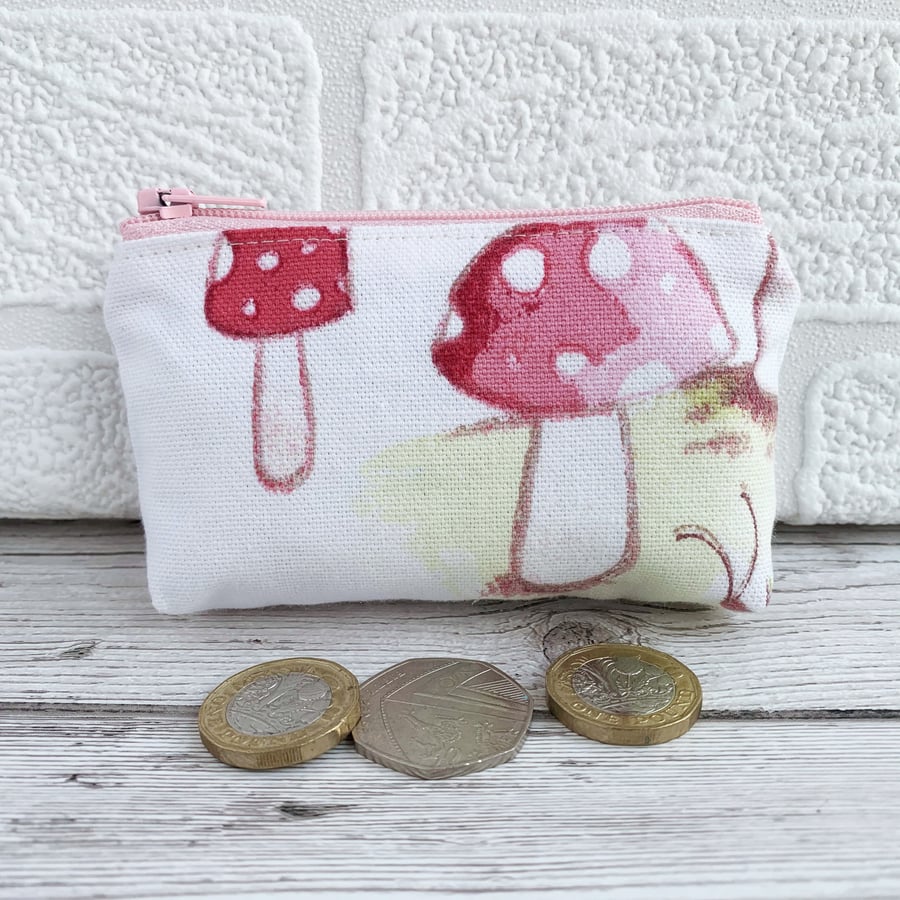 SOLD Small Purse, Coin Purse with Toadstools Pattern