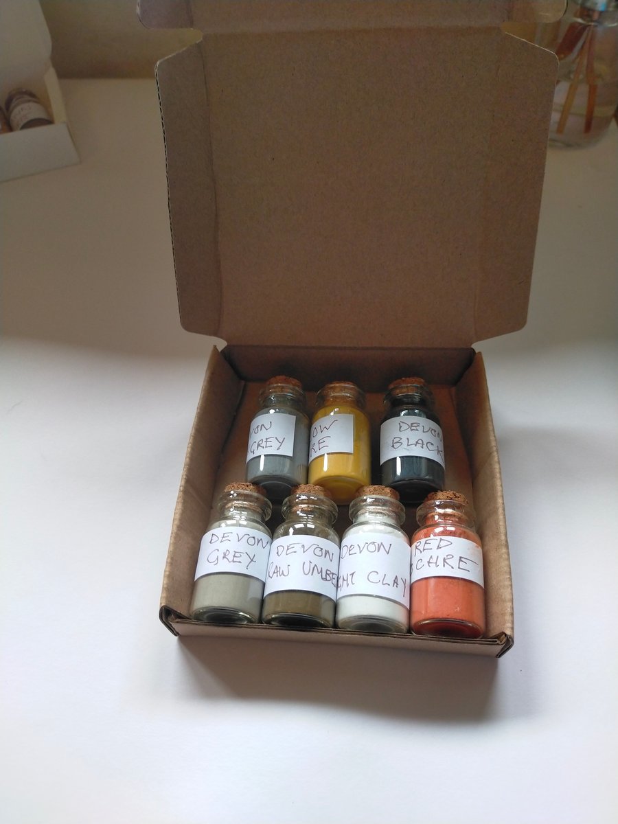 Set of 7 Devon pigments