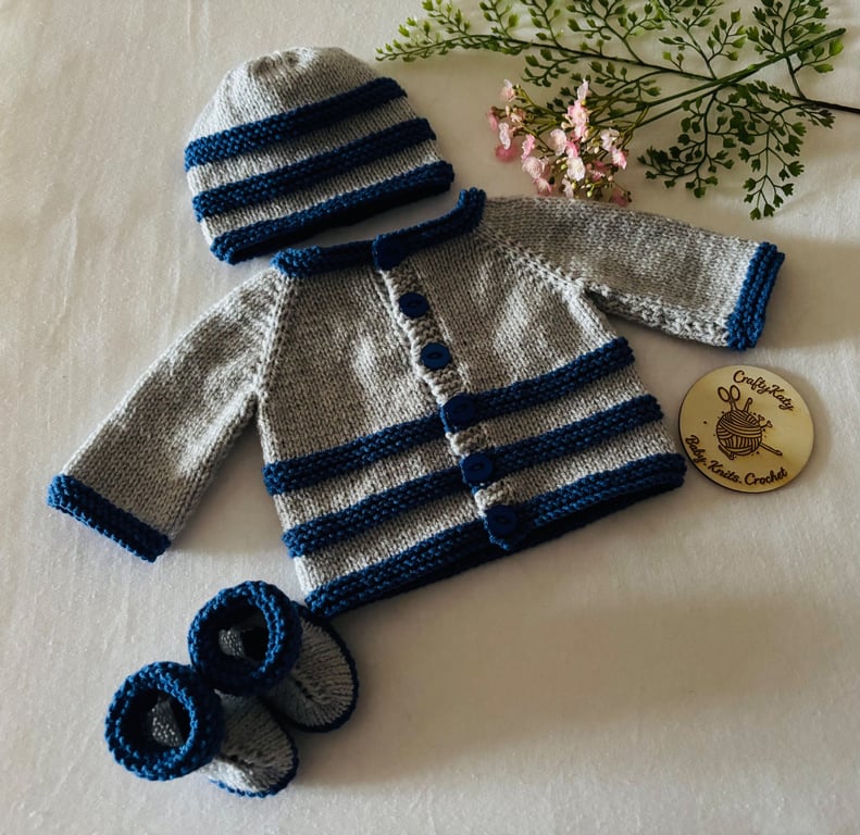 Newborn Size Cardigan, Hat & Bootees 