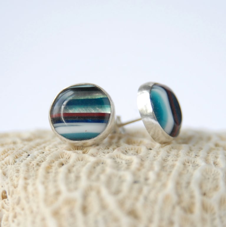 Surfite stud earrings - teal and white
