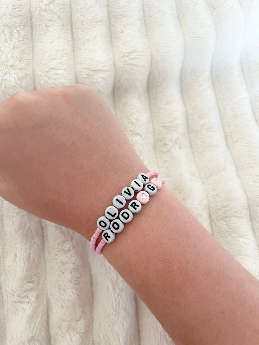 Olivia Rodrigo Set Bracelets