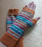 Gloves - hand knitted - fingerless 