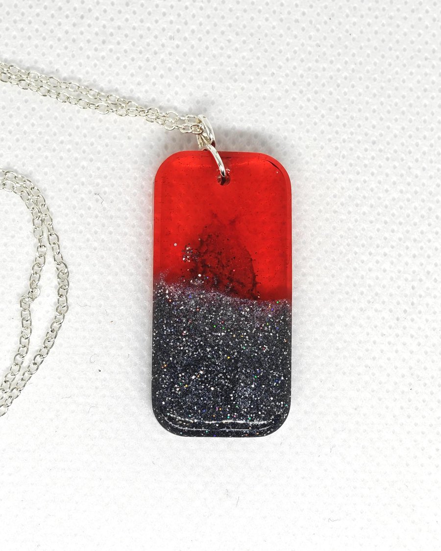 Double-Sided Red & Silver Resin Pendant Necklace: Glitter Gradient, Silver Plate