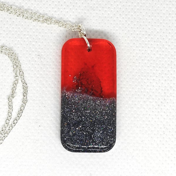 Double-Sided Red & Silver Resin Pendant Necklace: Glitter Gradient, Silver Plate