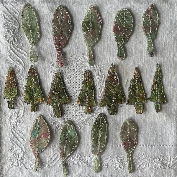 12 Free Motion Embroidery Leaf  Embellishments Card Making 