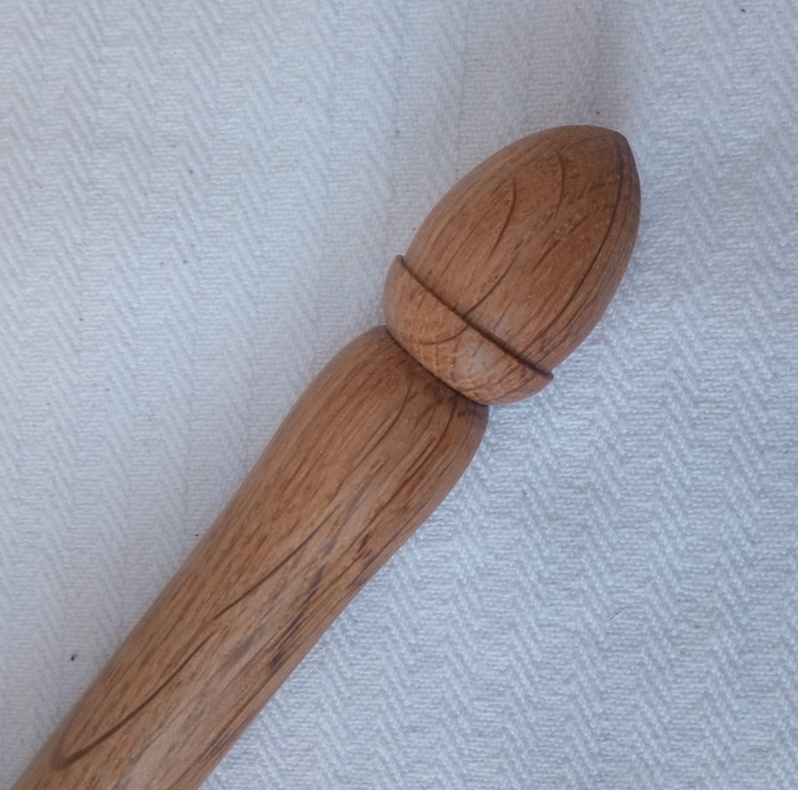 Spurtle English Acorn Style - Porridge Stirrer 