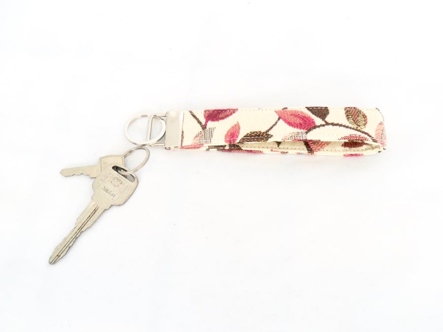 Floral wristlet key fob