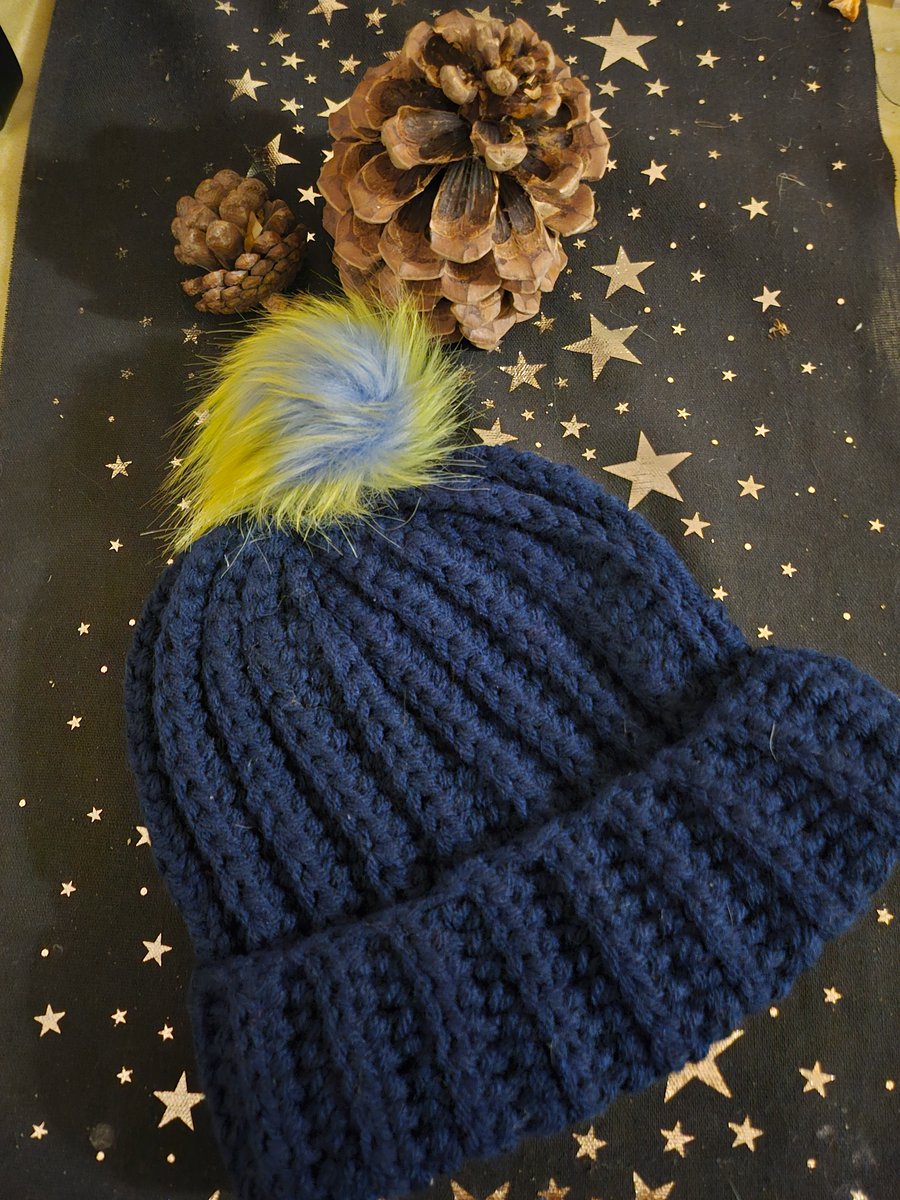 Bobble Beanie Deep Navy Blue