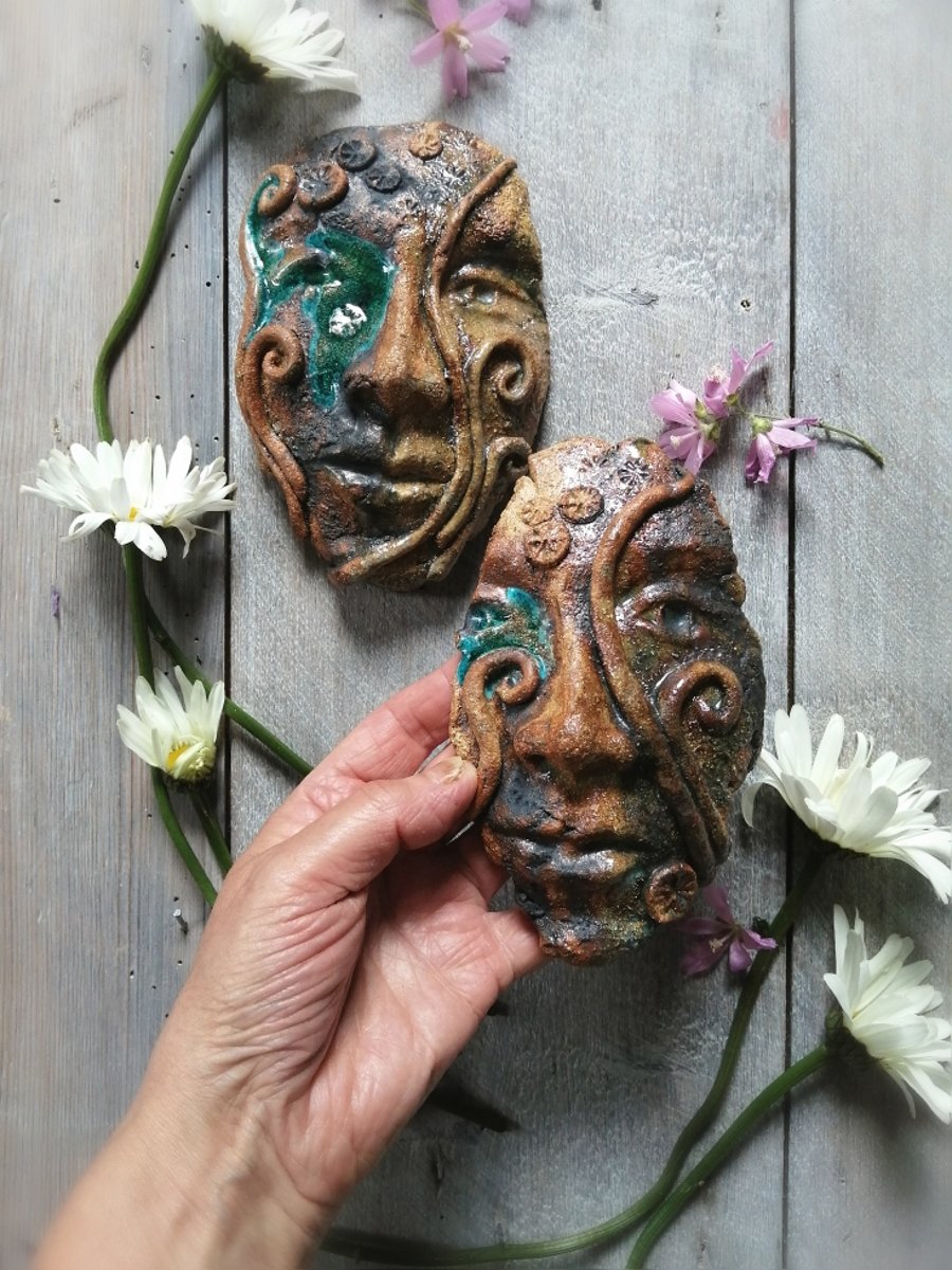  Ceramic Wall Hangings