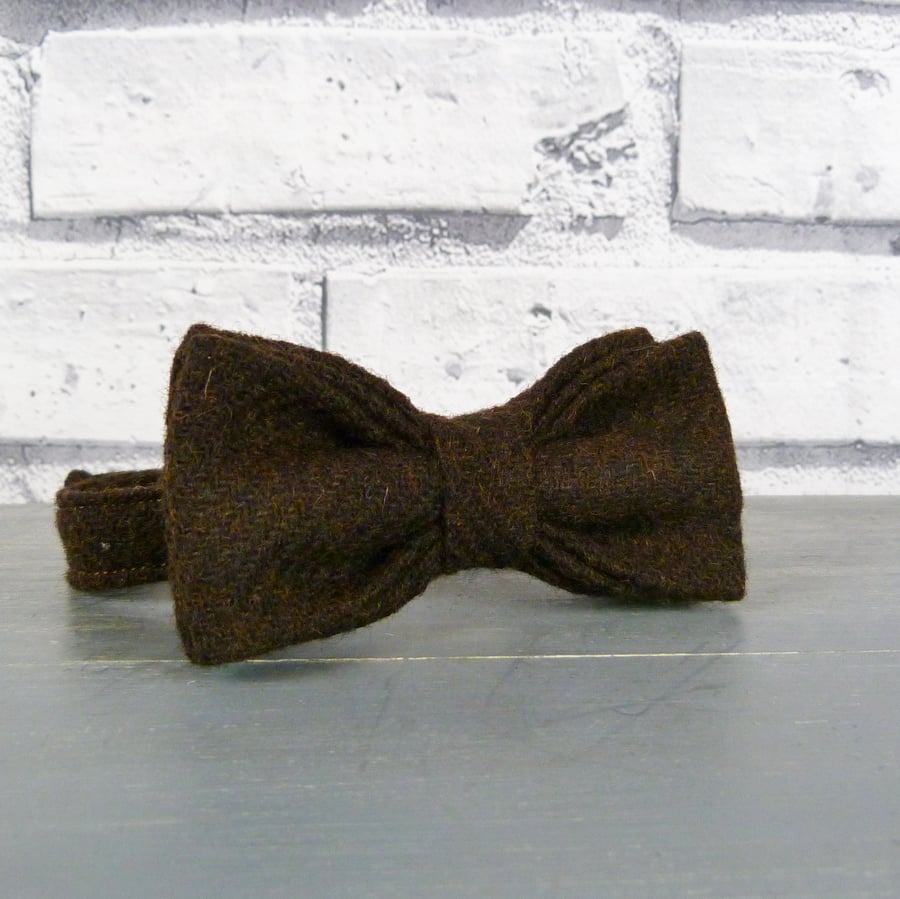 Boys Bow Tie - Brown Yorkshire Twill Tweed 