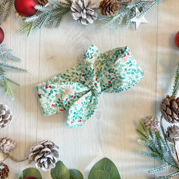 Dog Necktie - Christmas Evergreen - 5 Sizes Easy Tie On