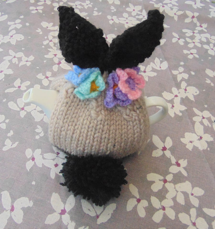 Small Bunny Teapot Cosy 1-2 cup