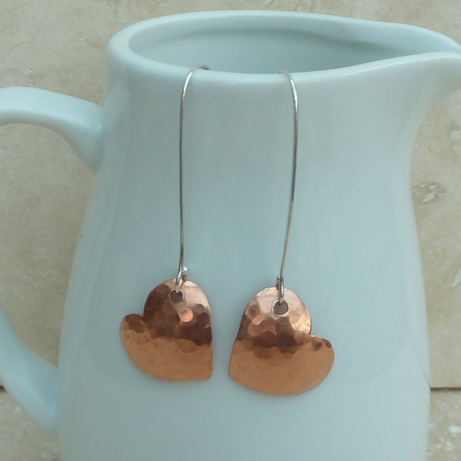 Large Hammered Copper Heart Earrings - MET014
