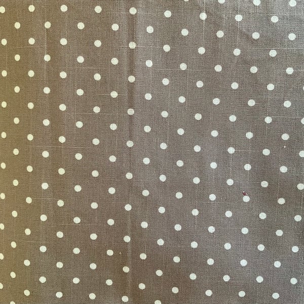 Mushroom Spot Fat Quarter