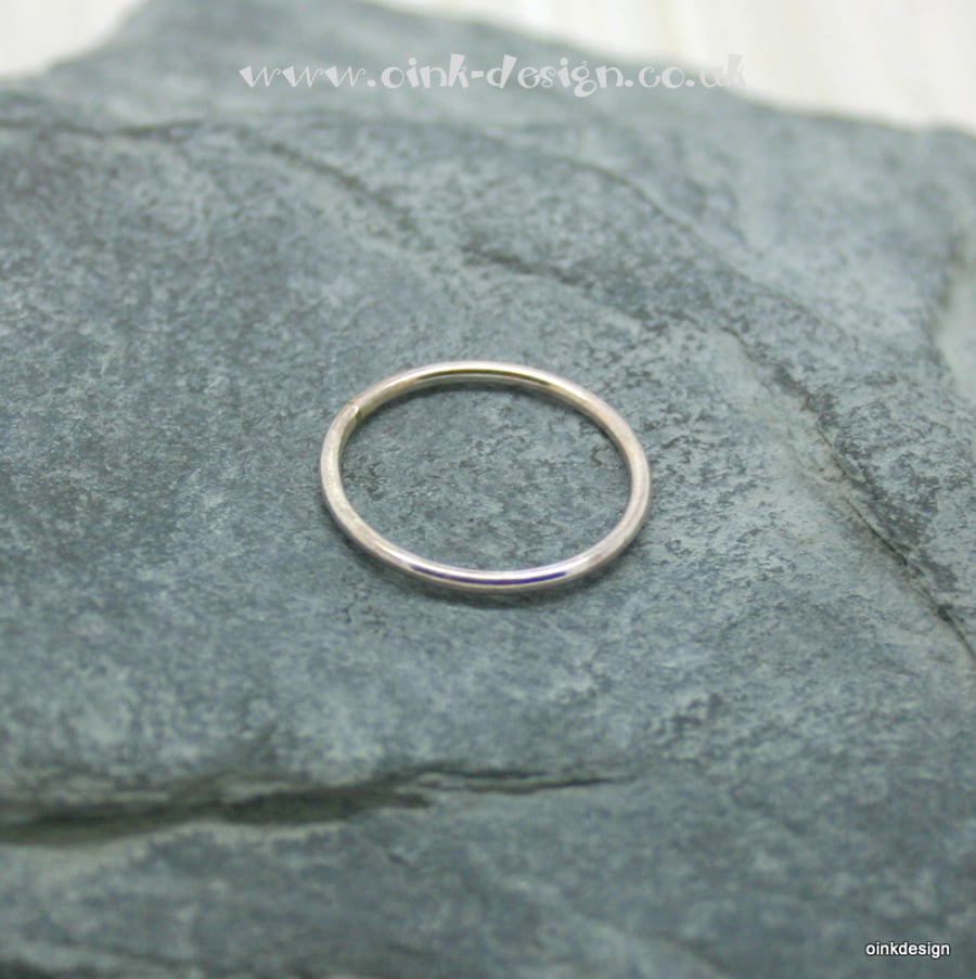 Sterling silver round thin ring band sizes P, P half, Q