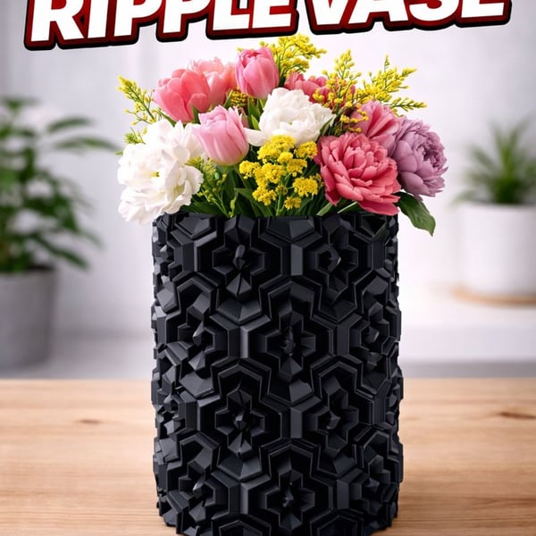 Tetrahex Ripple Vase - 195 - 195 - 240mm