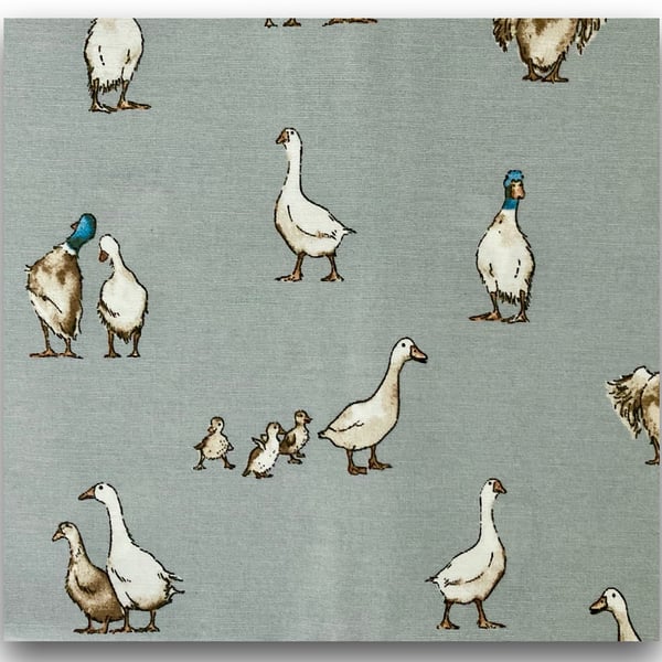 Ducklings Linen Effect Cotton - small piece